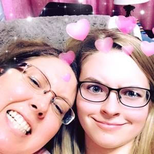 Meet your Posher, Katrina